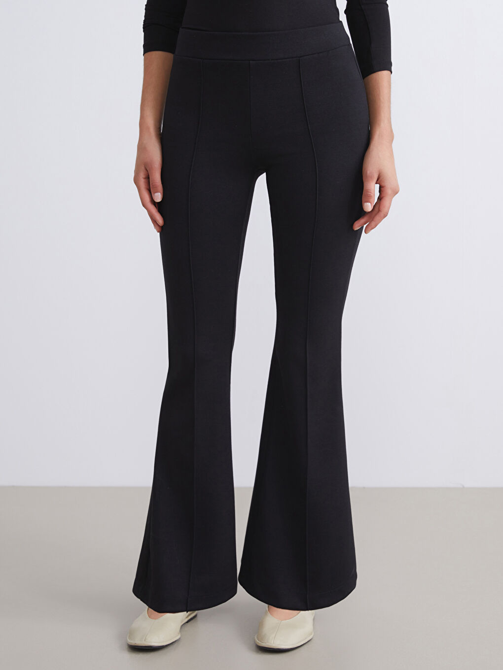 بنطلون ليجن بخصر مرن وأرجل إسبانية للسيدات-1