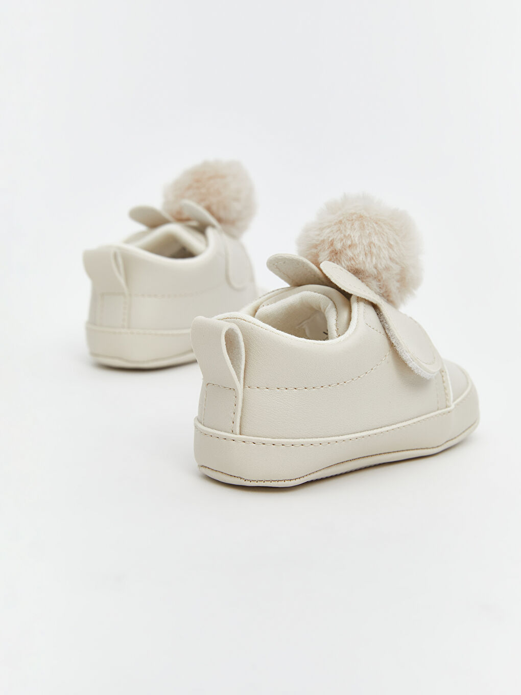 Bej Ponpon Detaylı Kız Bebek Yürüme Öncesi Ayakkabısı-4