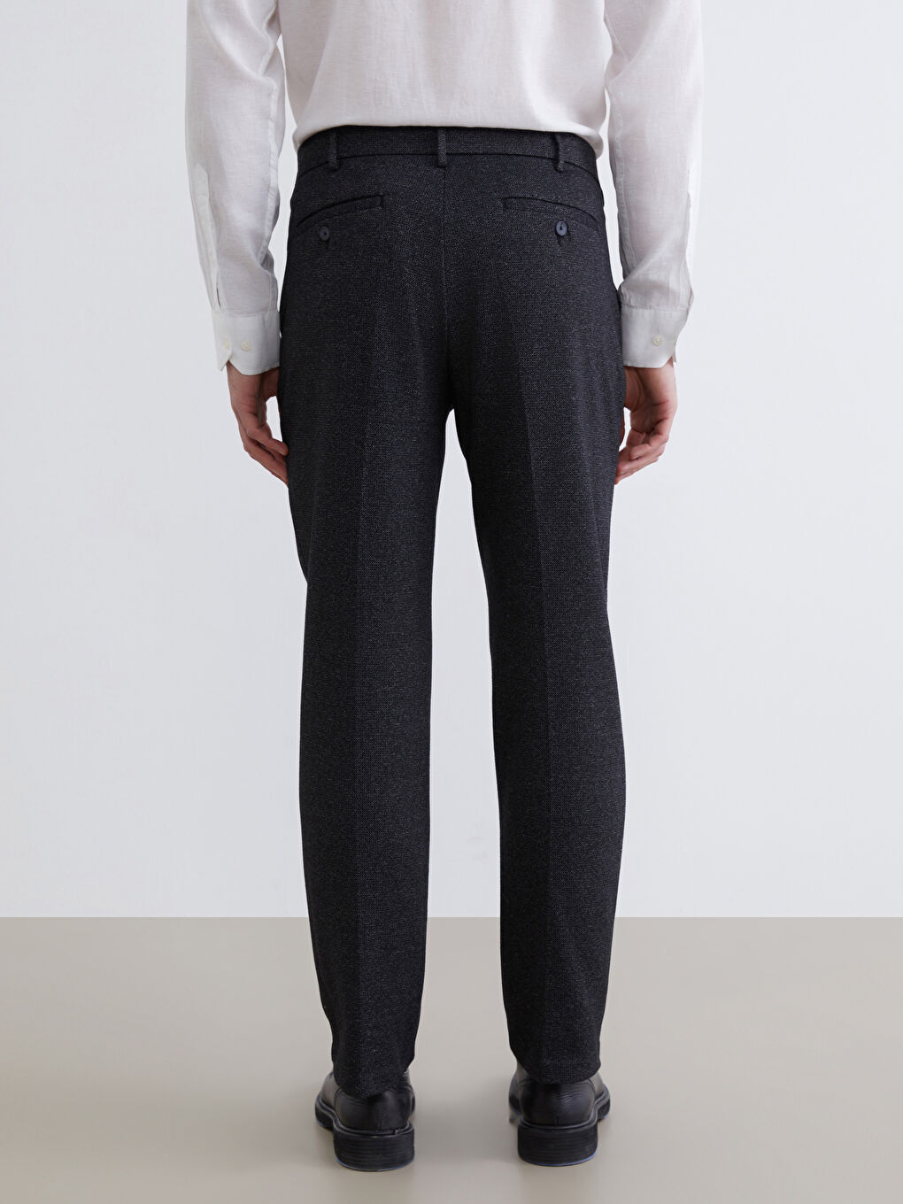 Siyah Standart Kalıp Erkek Pantolon-3