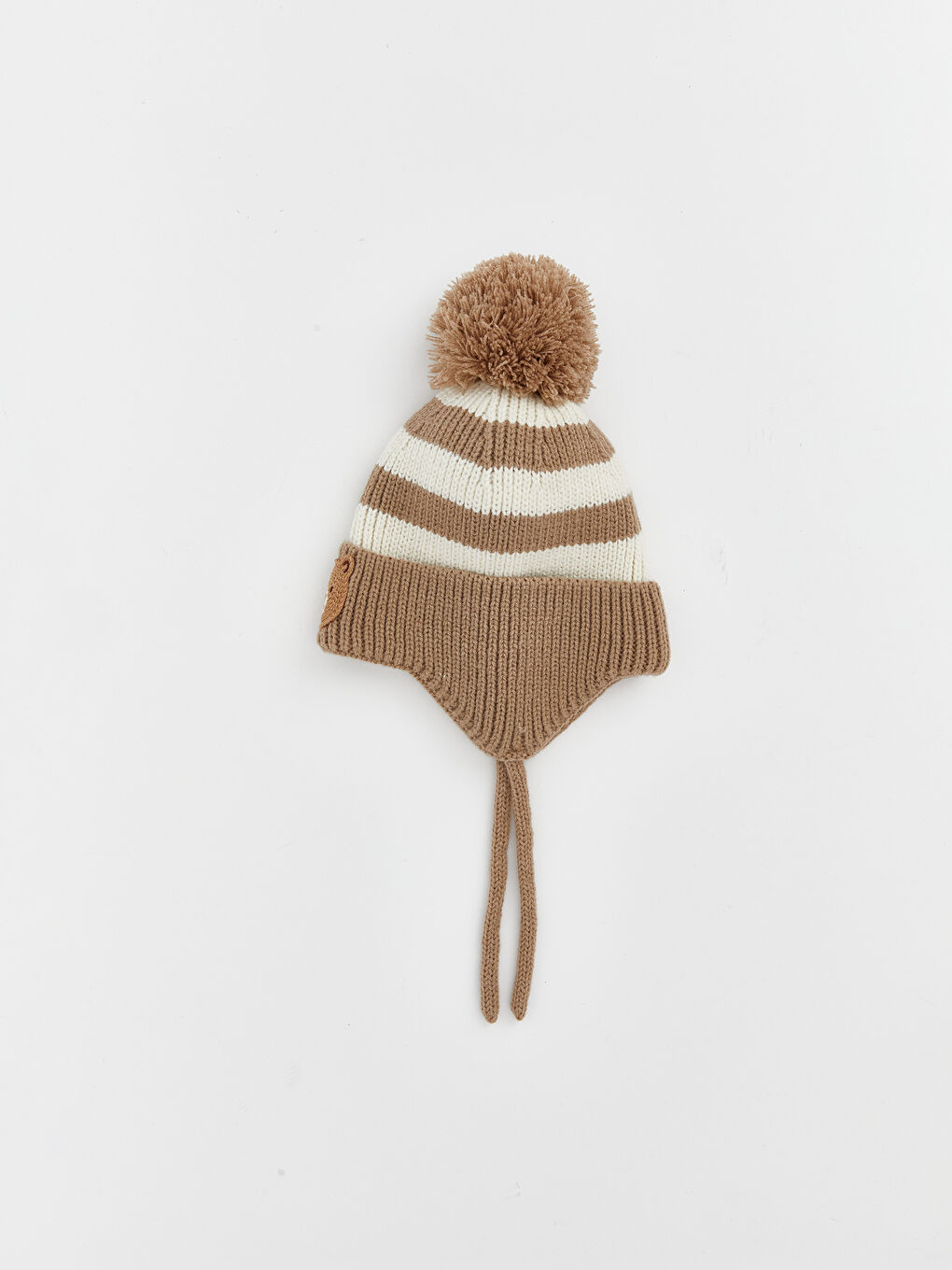 کڵاوی منداڵی تازەلەدایکبوو بۆ کوڕان بە وردەی پۆمپۆم-1