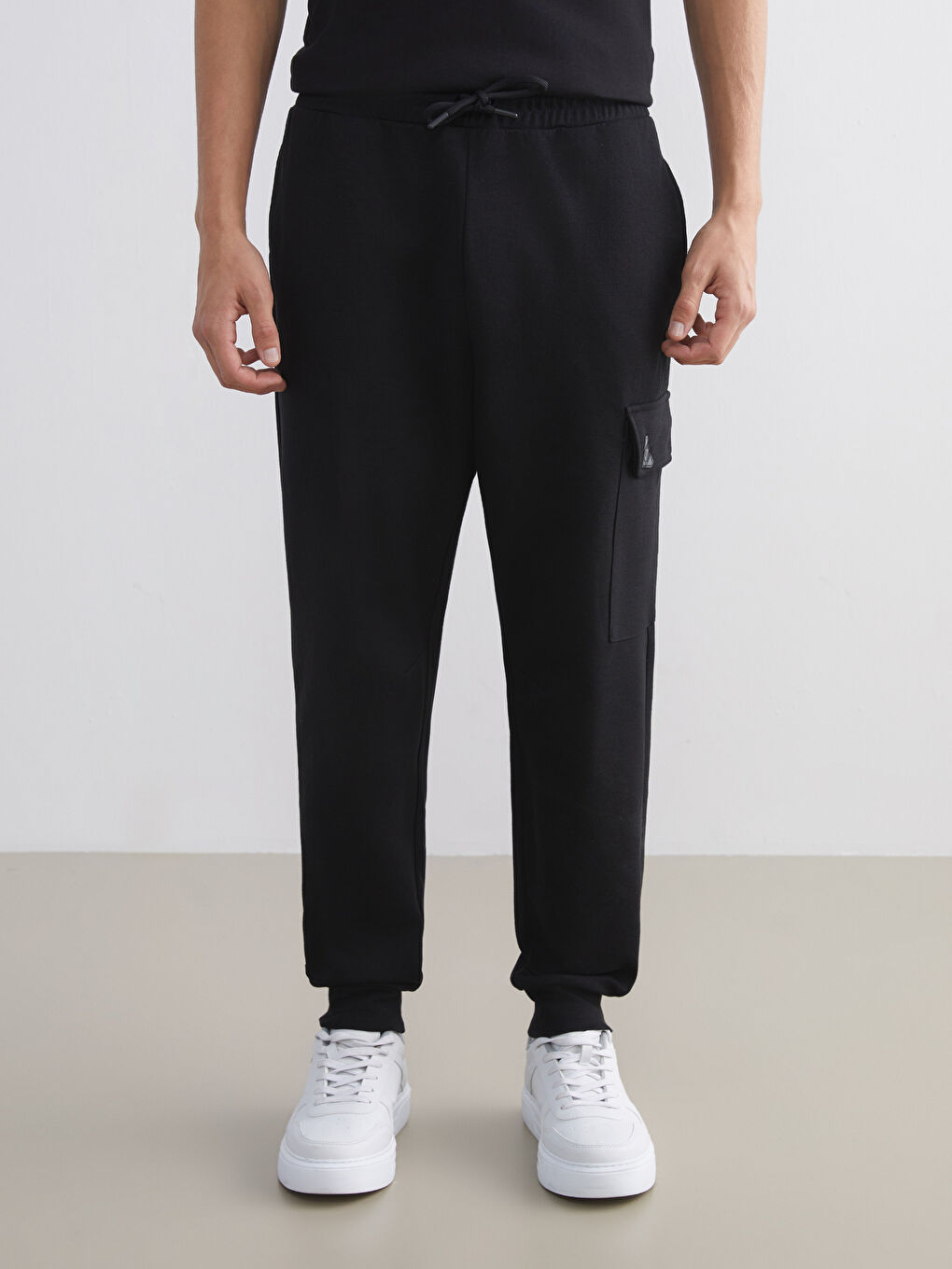 Standard Fit Men's Jogger Sweatpants-1