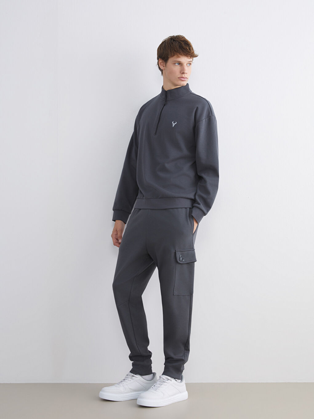 Standard Fit Men's Jogger Sweatpants