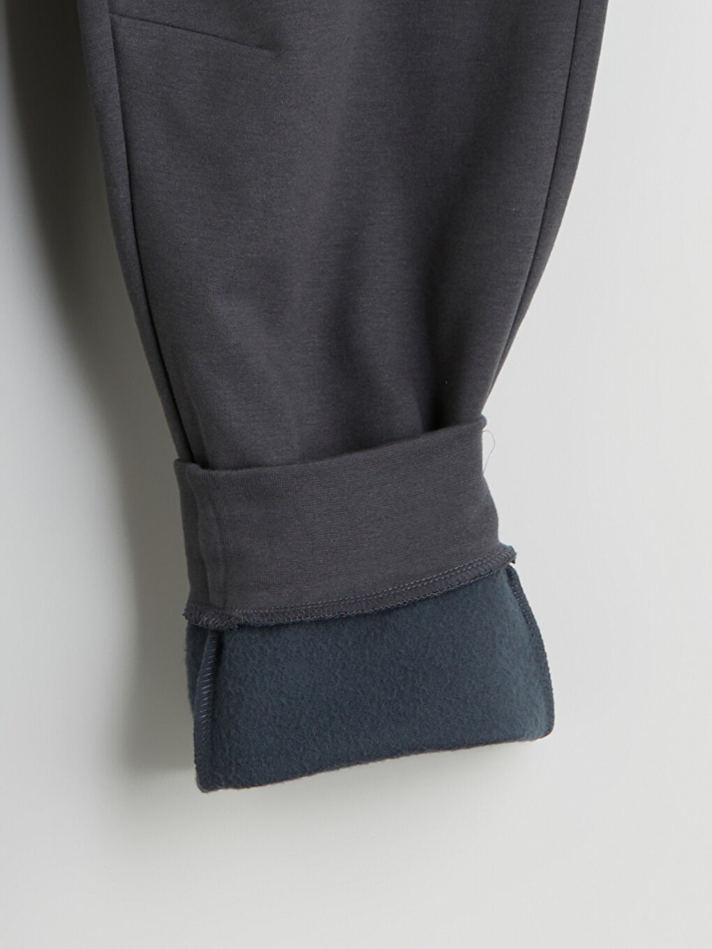 Standard Fit Men's Jogger Sweatpants-5