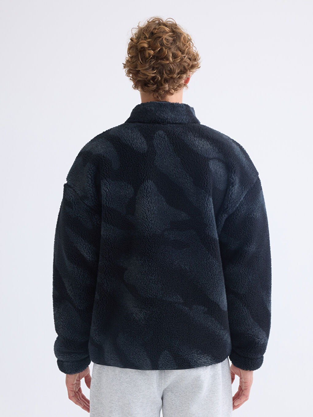 Man BLACK Zip-Up Sweatshirt-4