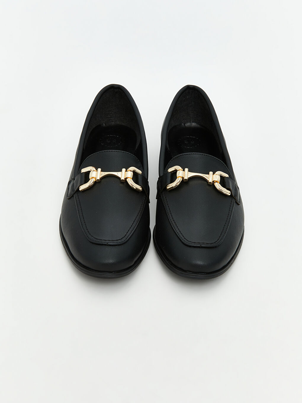 Siyah Deri Görünümlü Kadın Klasik Ayakkabı-2