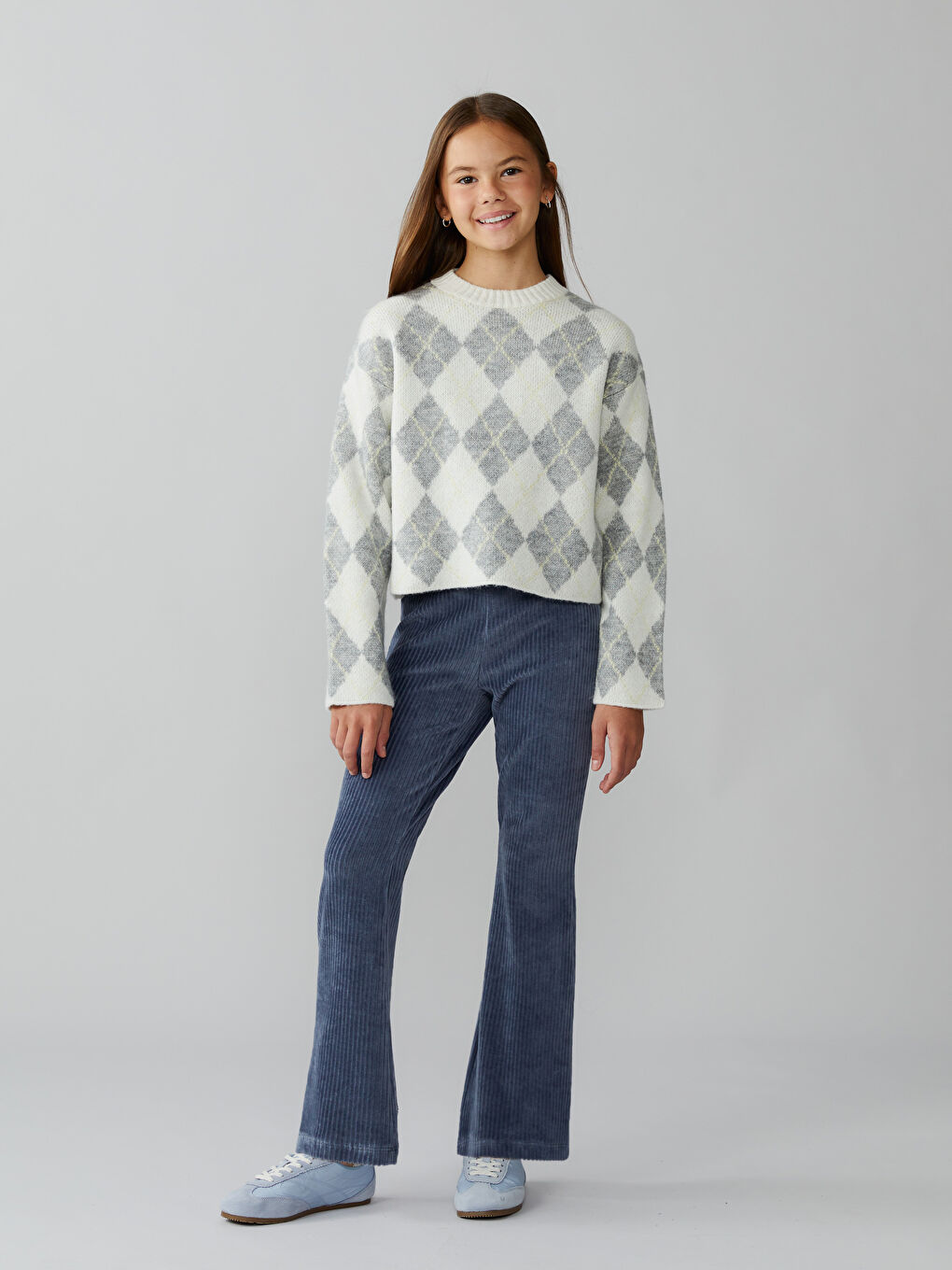Crew Neck Girls' Knitwear Sweater-1