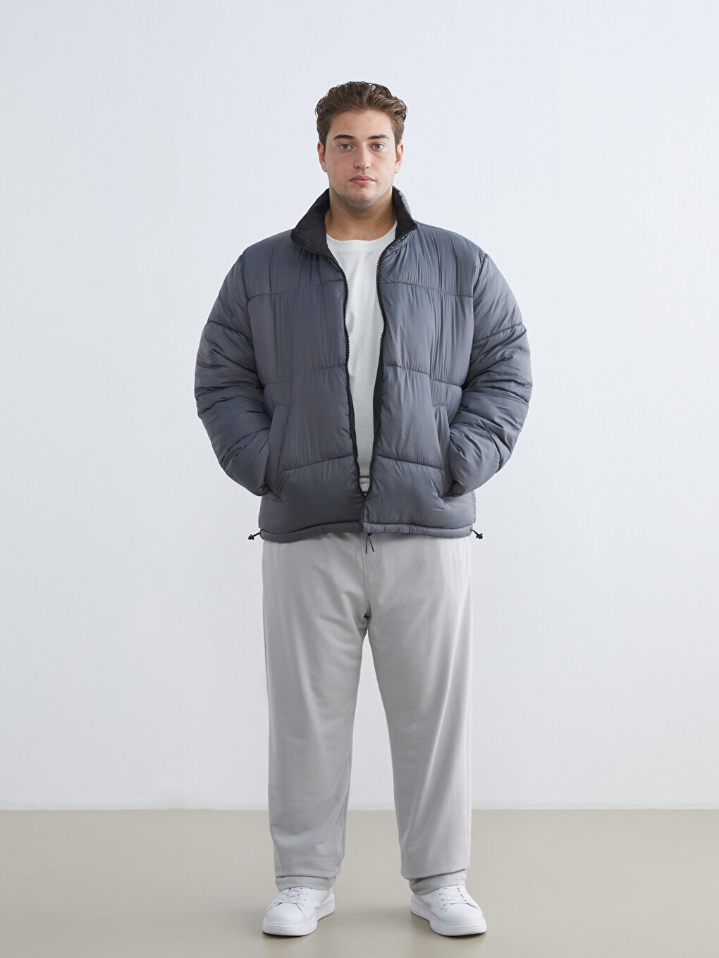 Siyah Rahat Kalıp Dik Yaka Erkek Şişme Mont-2