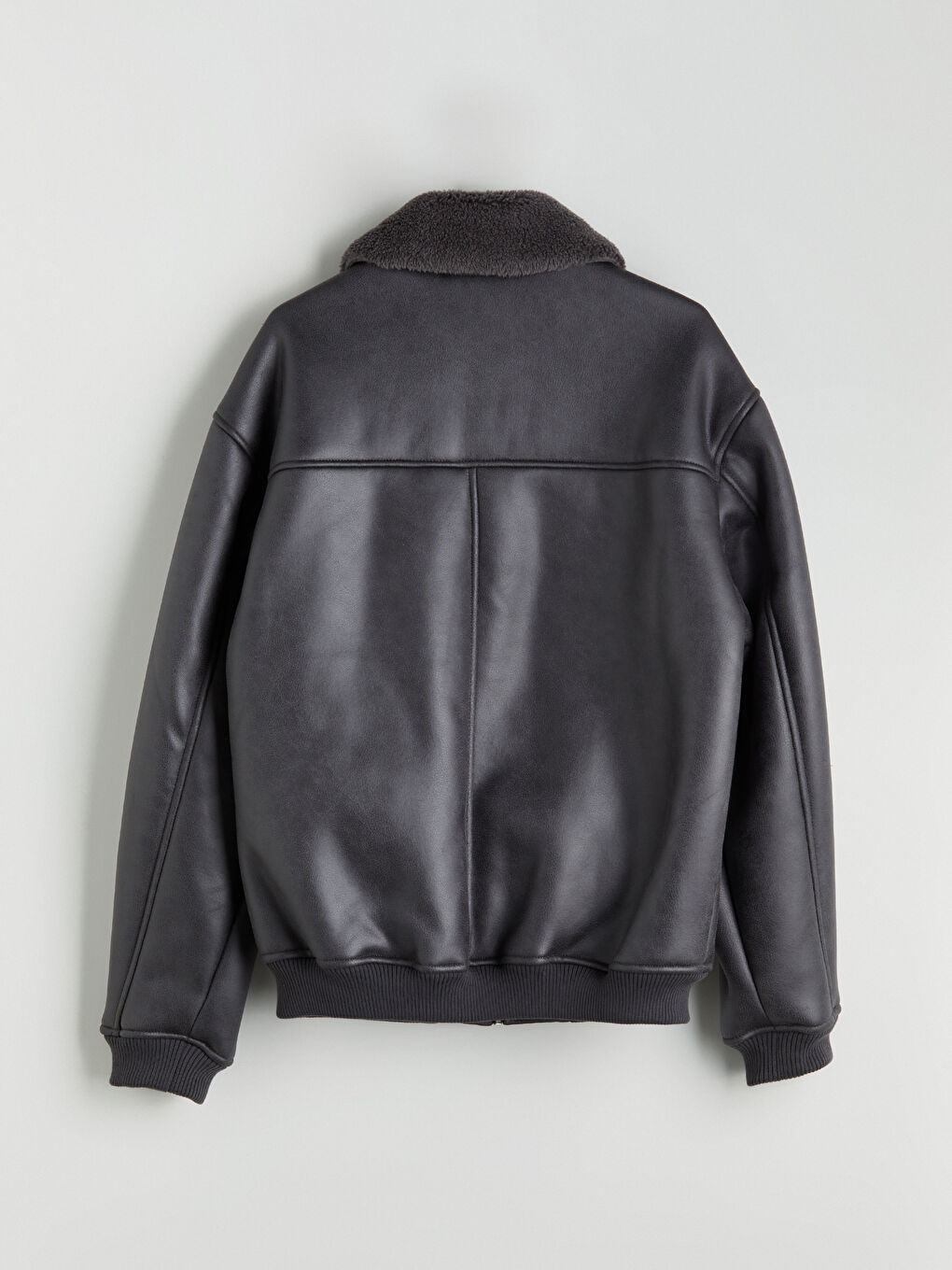 Antrasit Pelüş Yaka Erkek Deri Görünümlü Mont-7