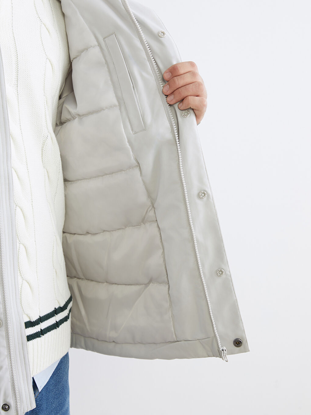 Gri Standart Kalıp Kapüşonlu Erkek Parka-3