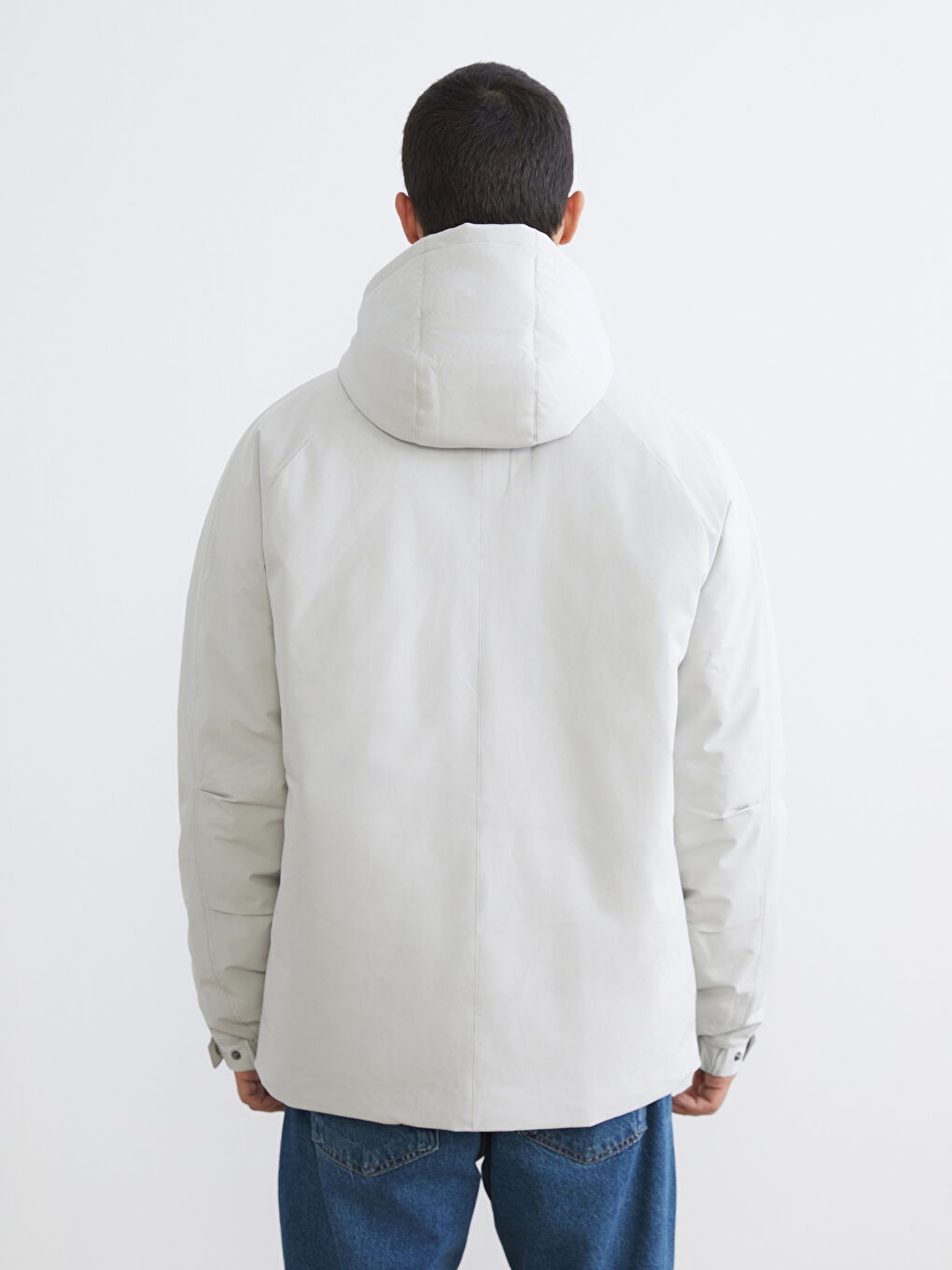 Gri Standart Kalıp Kapüşonlu Erkek Parka-4