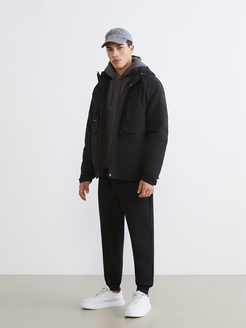 Мужская парка стандартного кроя с капюшоном-1