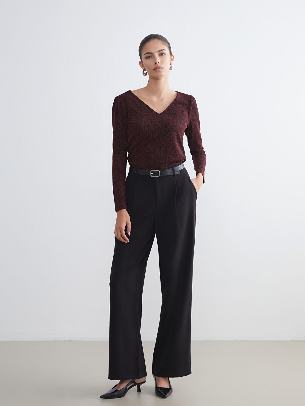 Bluza sa V izrezom, teksturirana-1