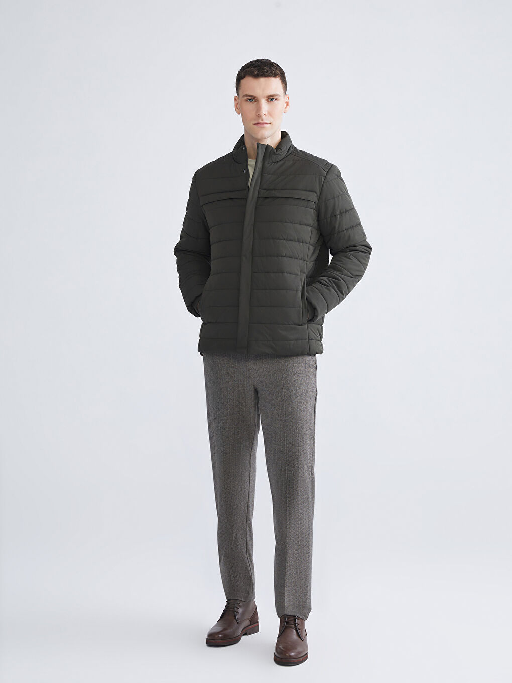 Haki Standart Kalıp Dik Yaka Erkek Şişme Mont-1