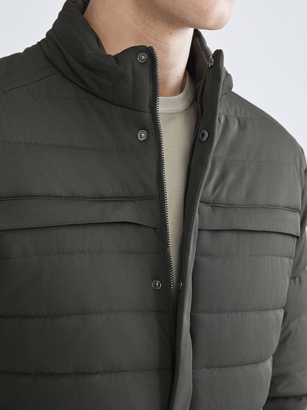 Haki Standart Kalıp Dik Yaka Erkek Şişme Mont-2