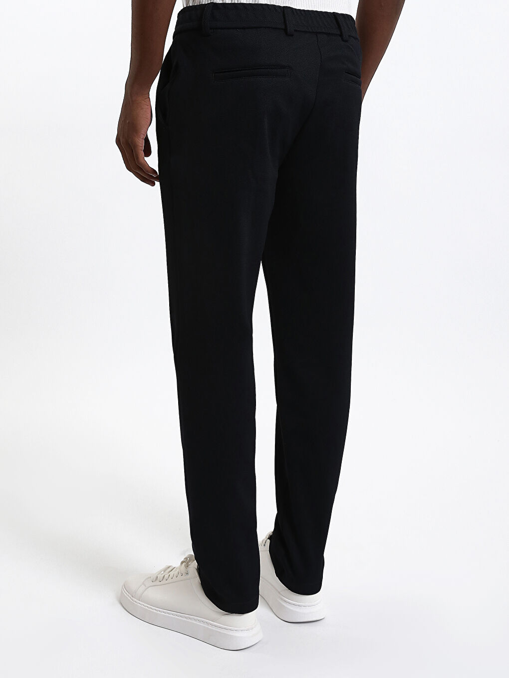 بنطلون للرجال بقصة عادية-4