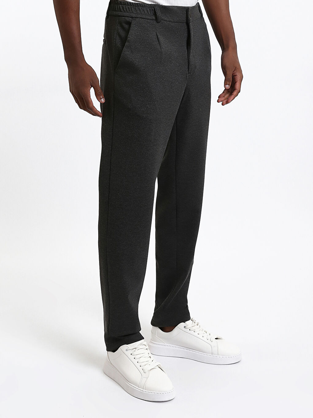 بنطلون للرجال بقصة عادية-4