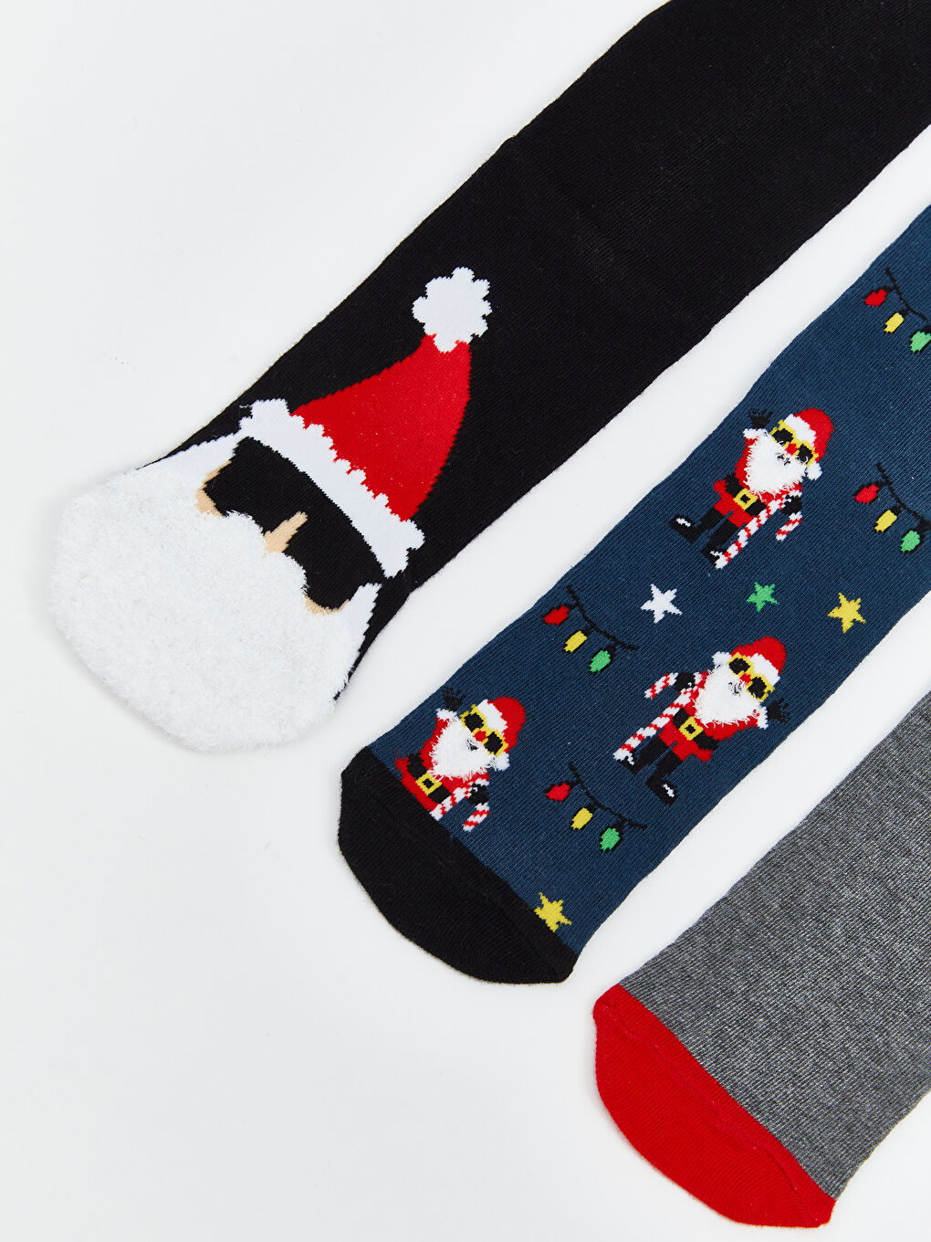 Christmas Themed Men's Ankle Socks 3-Pack-2