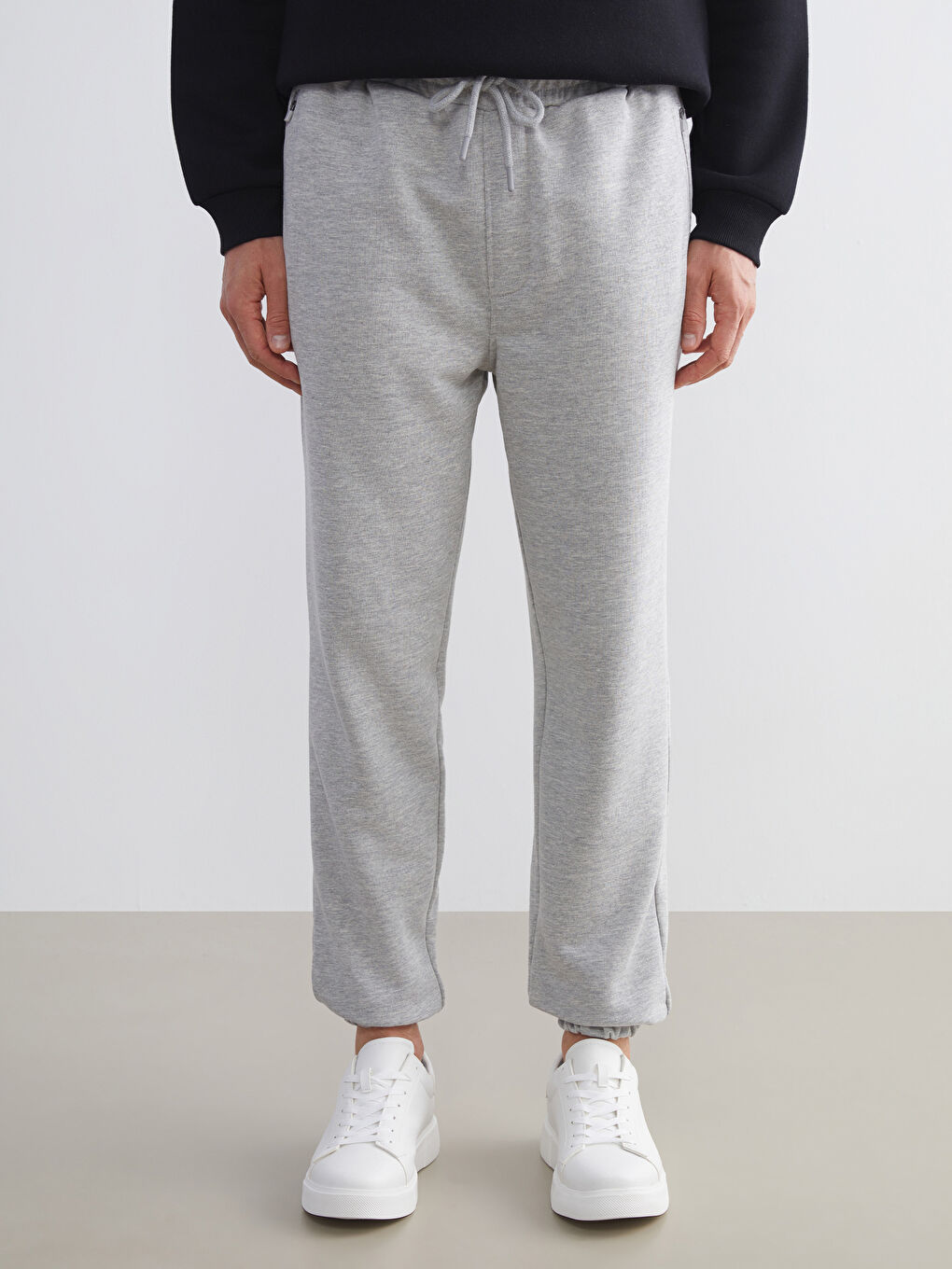 Gri Standart Kalıp Erkek Jogger Eşofman Altı-1