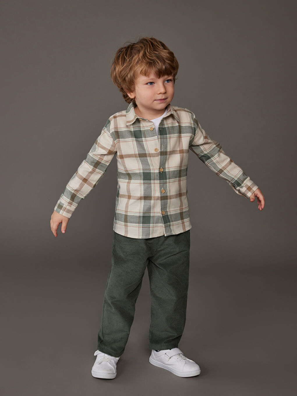 Малыши мальчики экрю Комплект