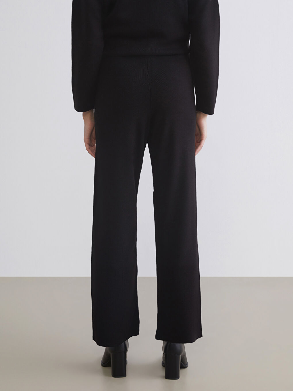 Pantalone od trikotaže sa elastičnim strukom za žene-4