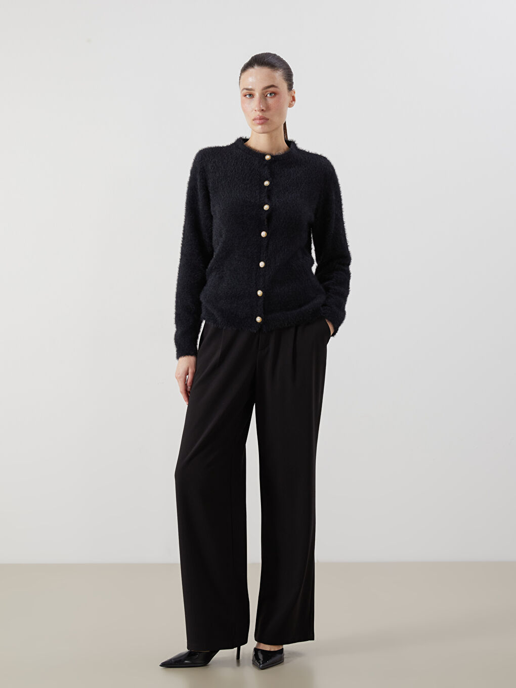 Crew Neck Women's Knitwear Cardigan-1