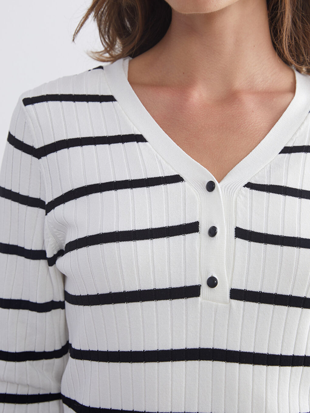 V Neck Striped Women's Knitwear Sweater-3