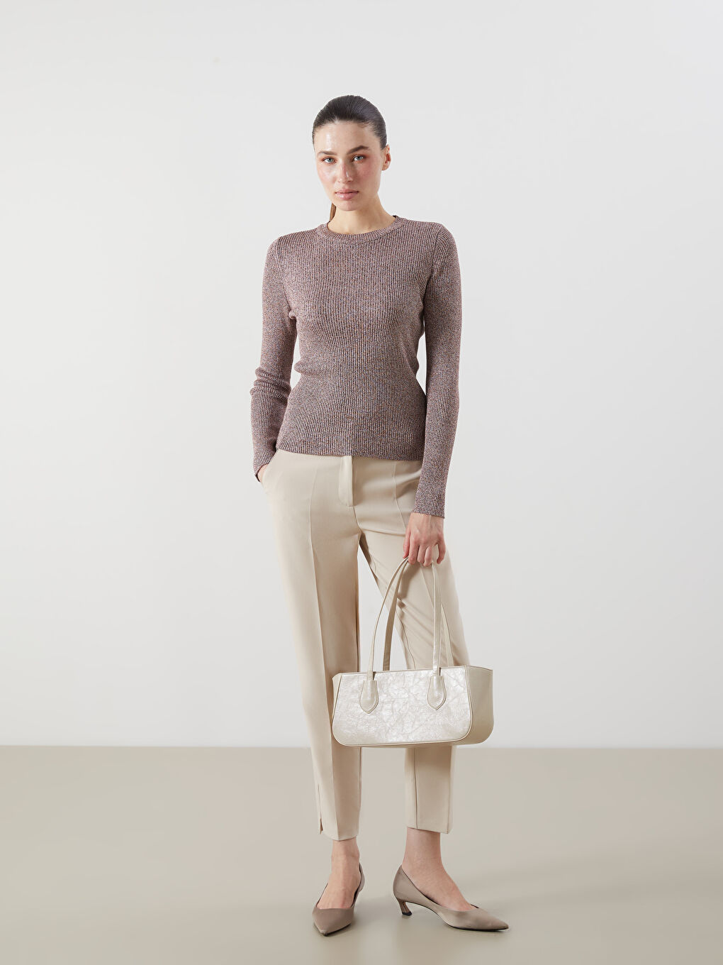 Crew Neck Women's Knitwear Sweater-2