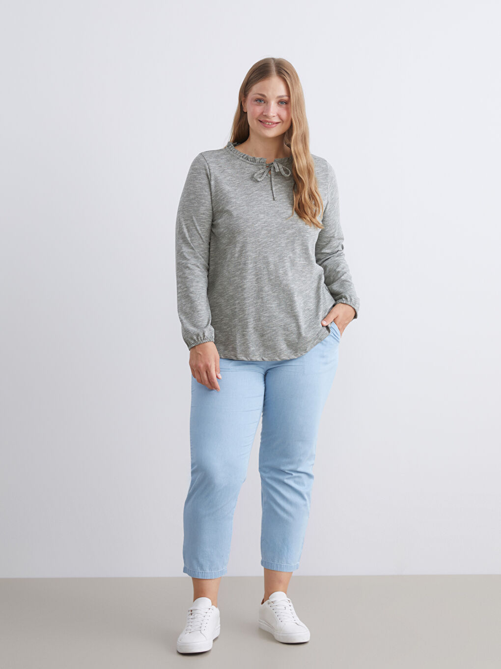 İndigo Beli Lastikli Carrot Fit Kadın Jean Pantolon-1