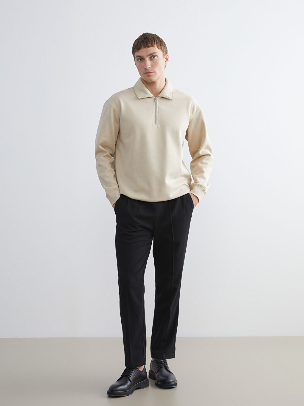 كنزة رياضية بياقة بولو للرجال-1