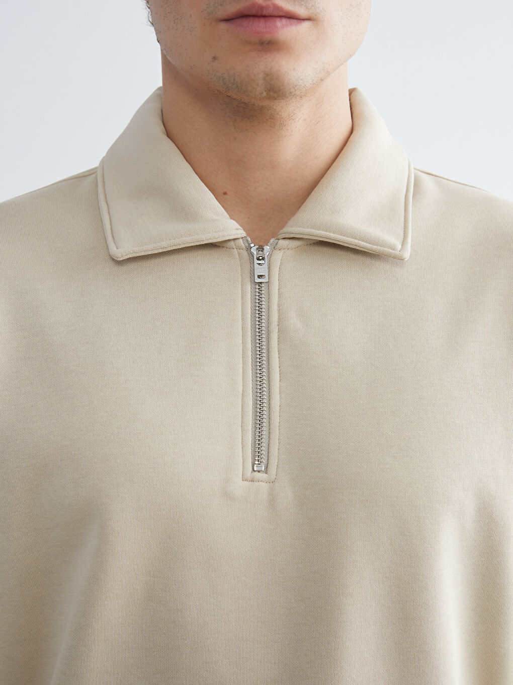 كنزة رياضية بياقة بولو للرجال-2