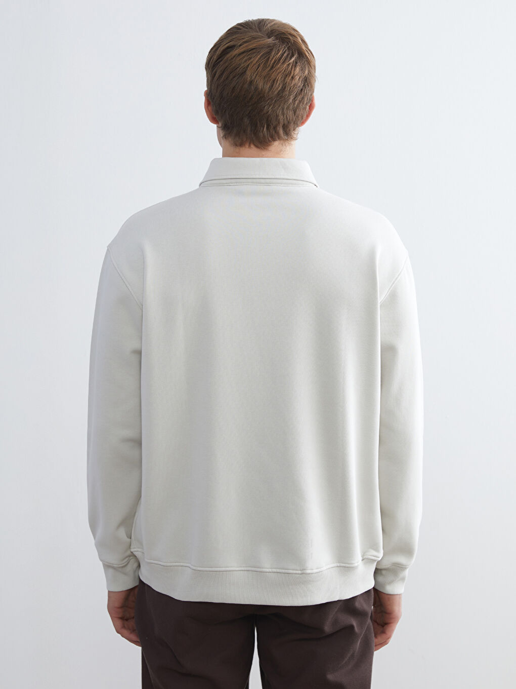 كنزة رياضية بياقة بولو للرجال-3