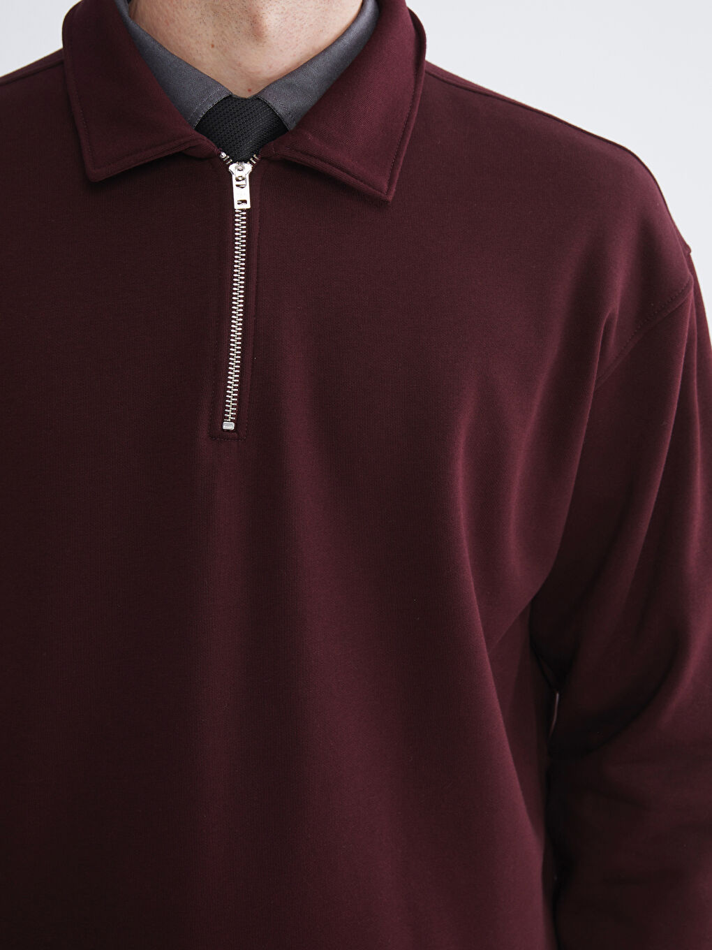 كنزة رياضية بياقة بولو للرجال-2