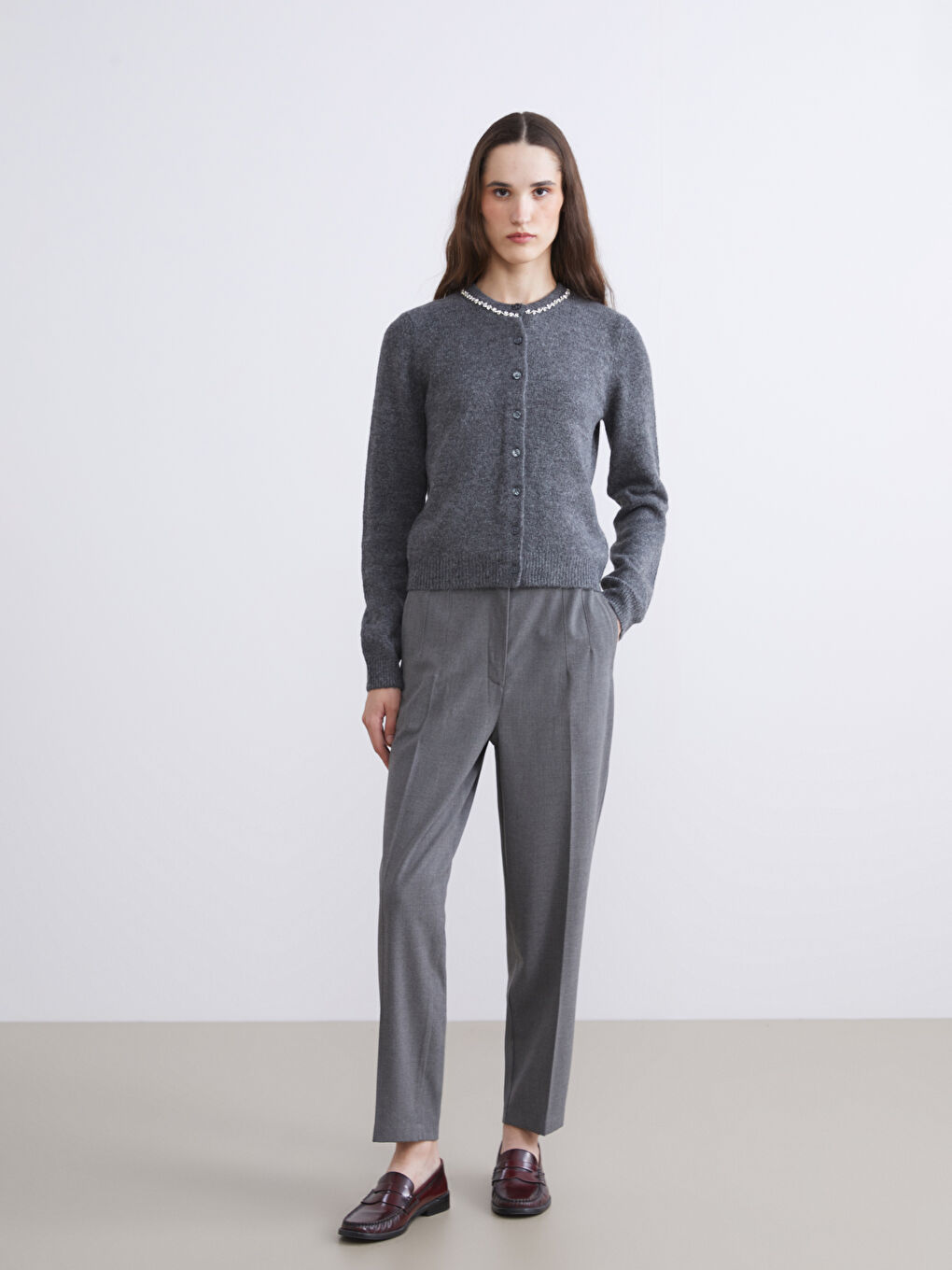 Carrot Fit Women's Trousers