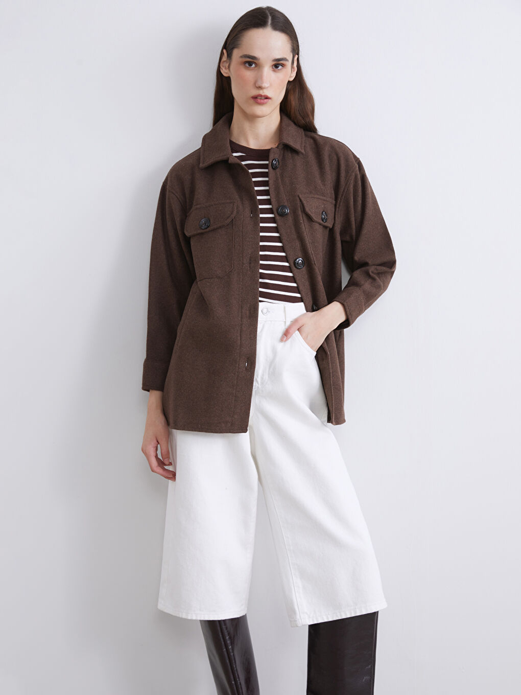 جاكيت قميص فلانيل واسع الحجم للسيدات