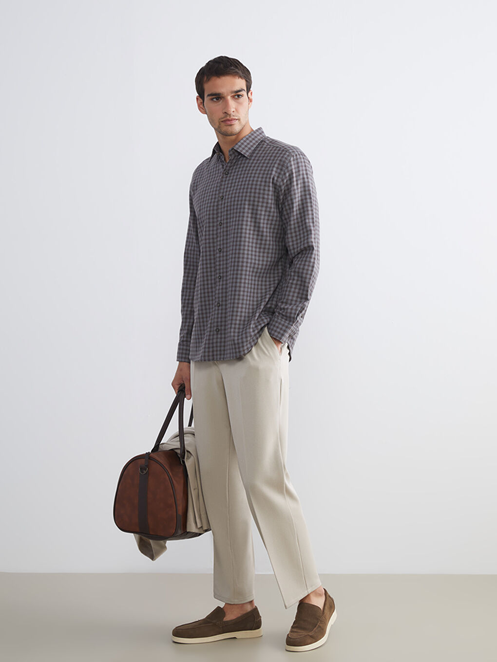 قميص فلانيل كاروهات كم طويل عادي للرجال-1