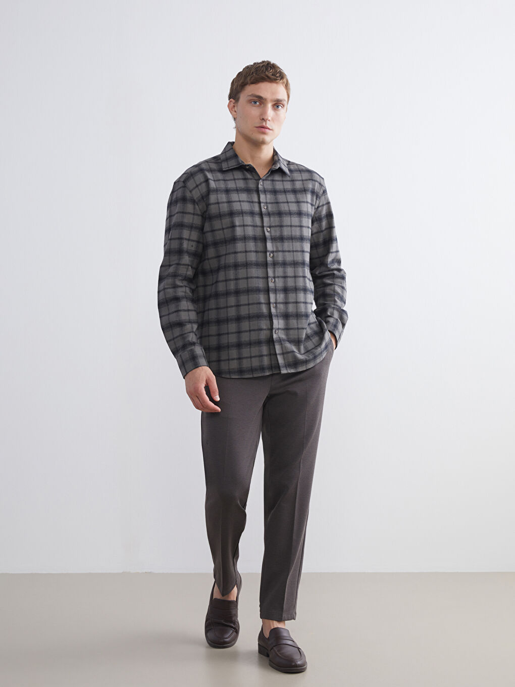 قميص فلانيل رجالي بنقشة مربعات وأكمام طويلة وقصة عادية-1