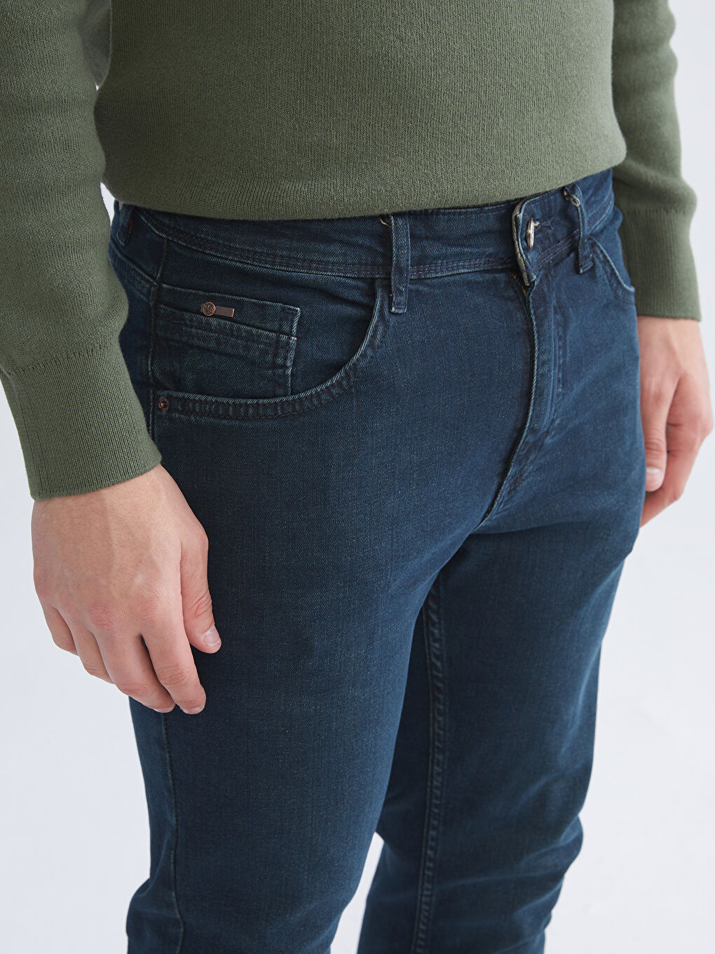 750 Slim Fit Men's Jeans-2