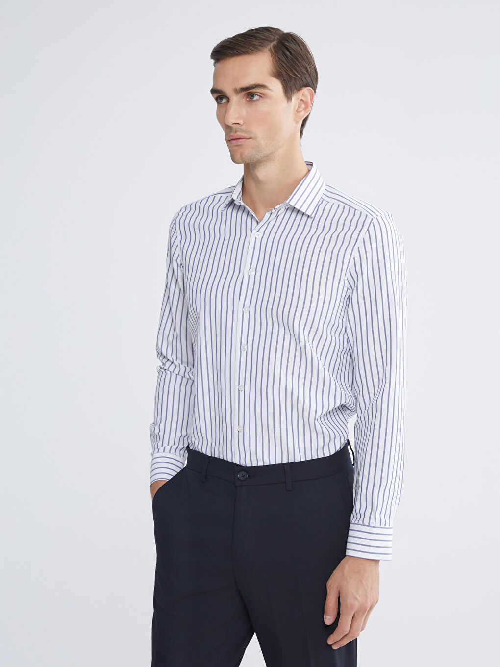 Lacivert Slim Fit Uzun Kollu Çizgili Erkek Gömlek