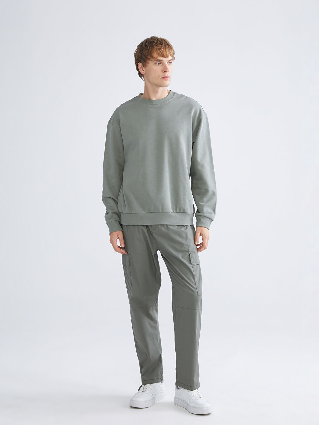Sweat-shirt Épais à Manches Longues pour Hommes avec Col Rond-1