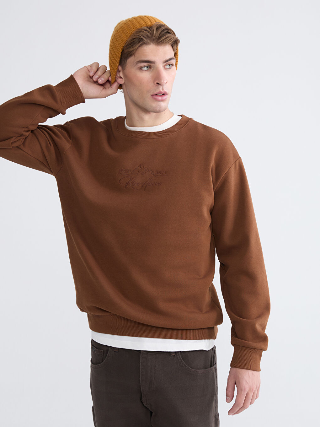 Kahverengi Bisiklet Yaka Baskılı Erkek Kalın Sweatshirt