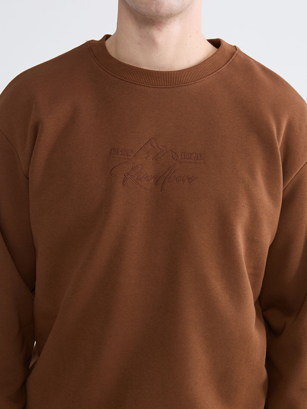 Kahverengi Bisiklet Yaka Baskılı Erkek Kalın Sweatshirt-2