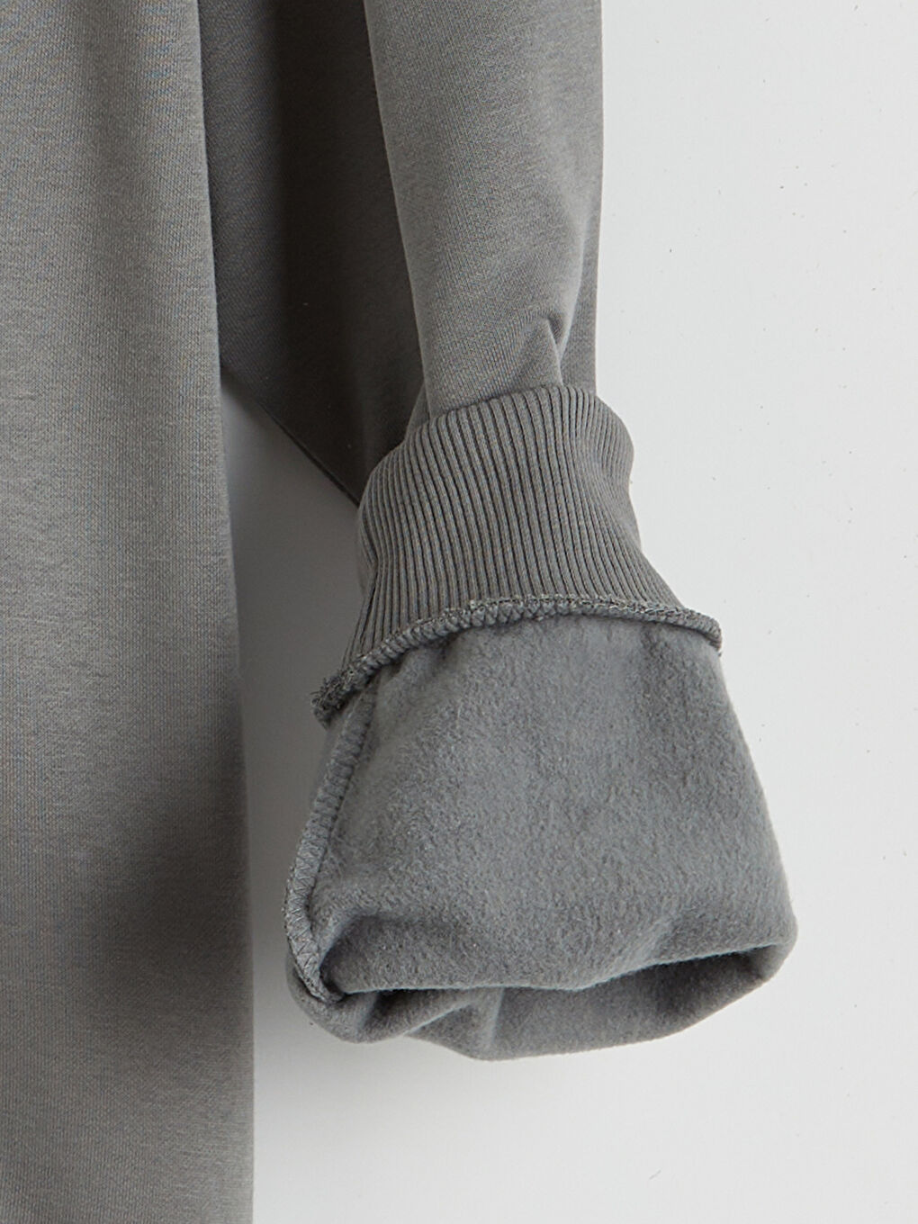 Gri Polo Yaka Baskılı Erkek Sweatshirt-5