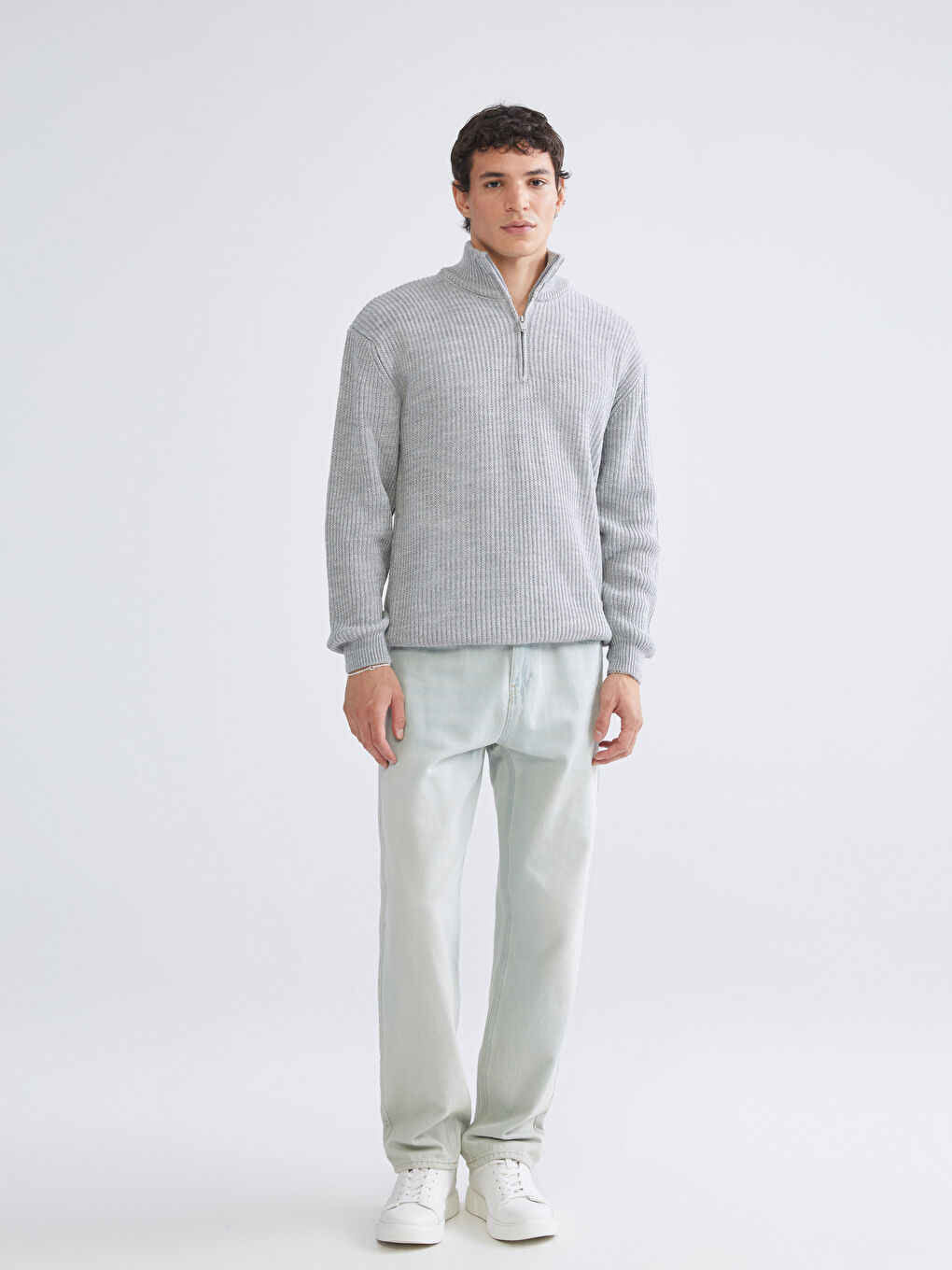 Gri Fermuarlı Dik Yaka Erkek Triko Kazak-1