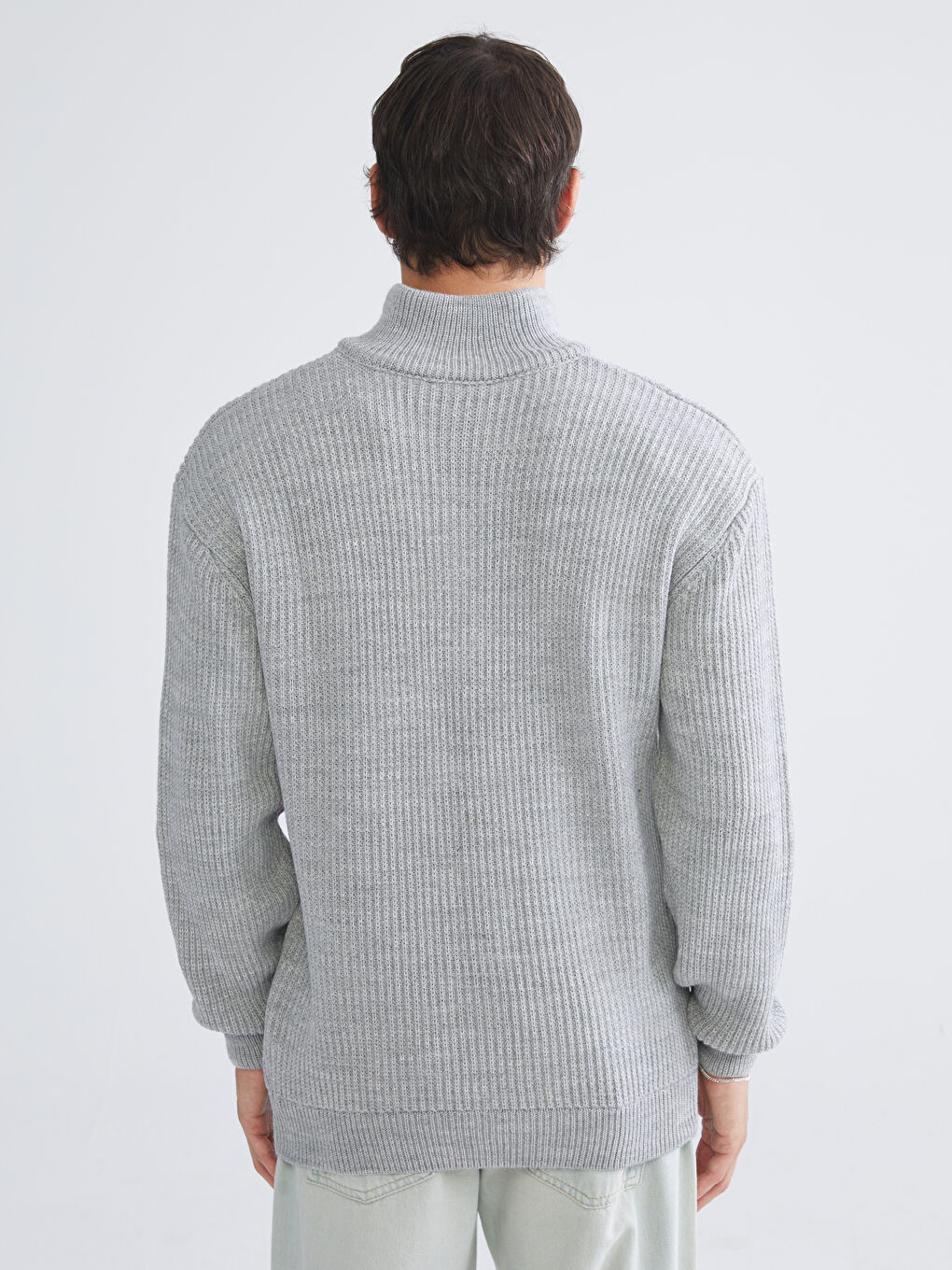 Gri Fermuarlı Dik Yaka Erkek Triko Kazak-3