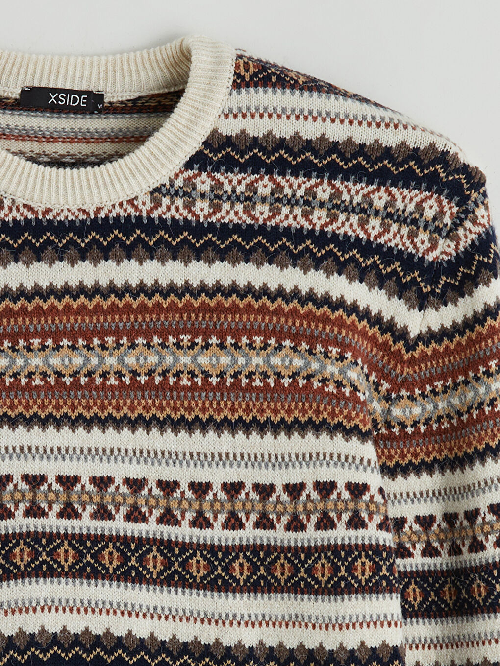 მამაკაცის ტრიკო სვიტერი მრგვალი ყელით პრინტით-4