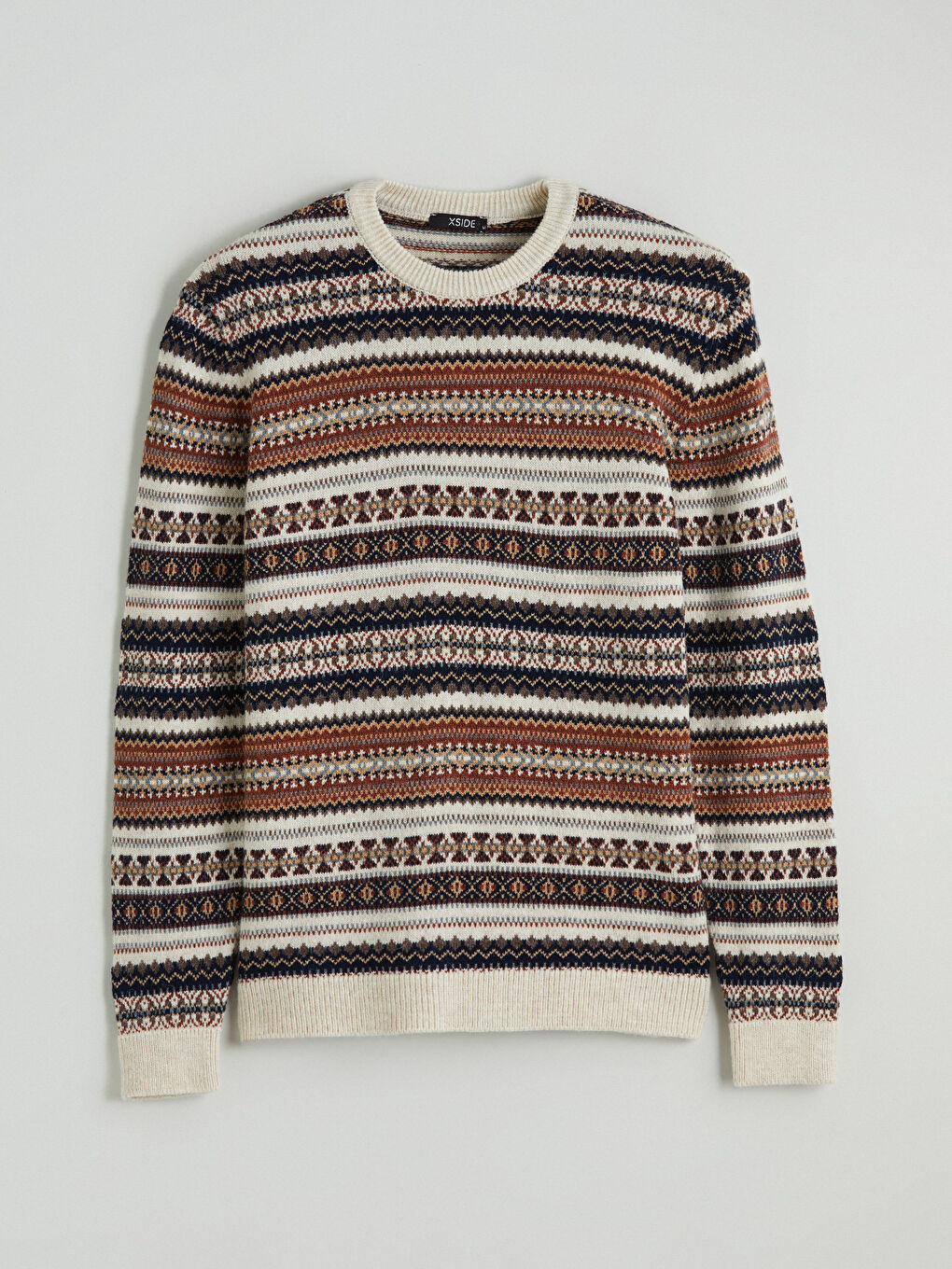 მამაკაცის ტრიკო სვიტერი მრგვალი ყელით პრინტით-5