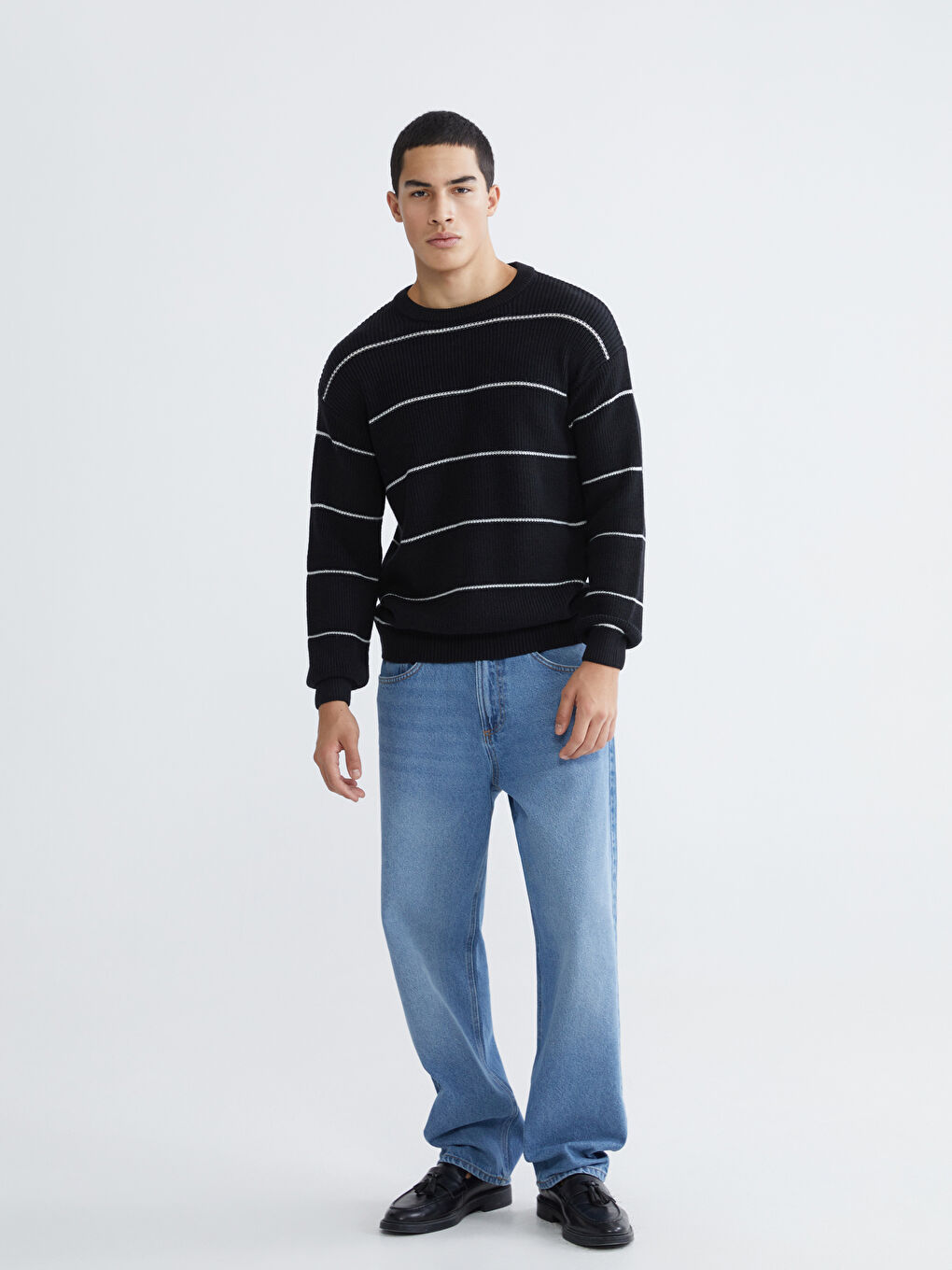 Siyah Bisiklet Yaka Çizgili Erkek Triko Kazak-1