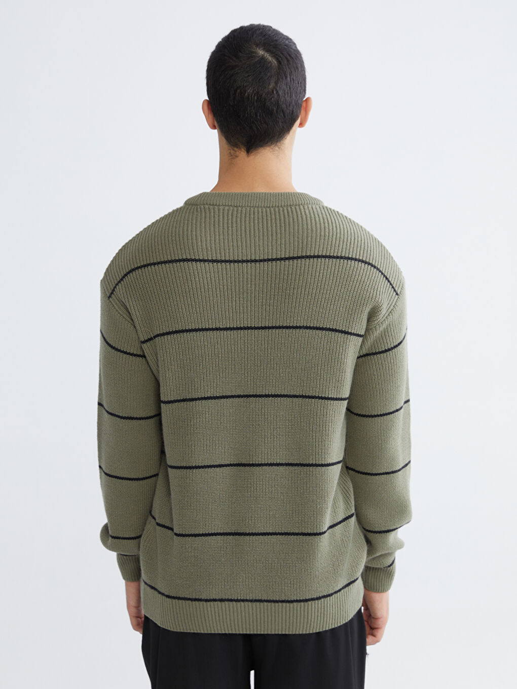 Yeşil Bisiklet Yaka Çizgili Erkek Triko Kazak-3