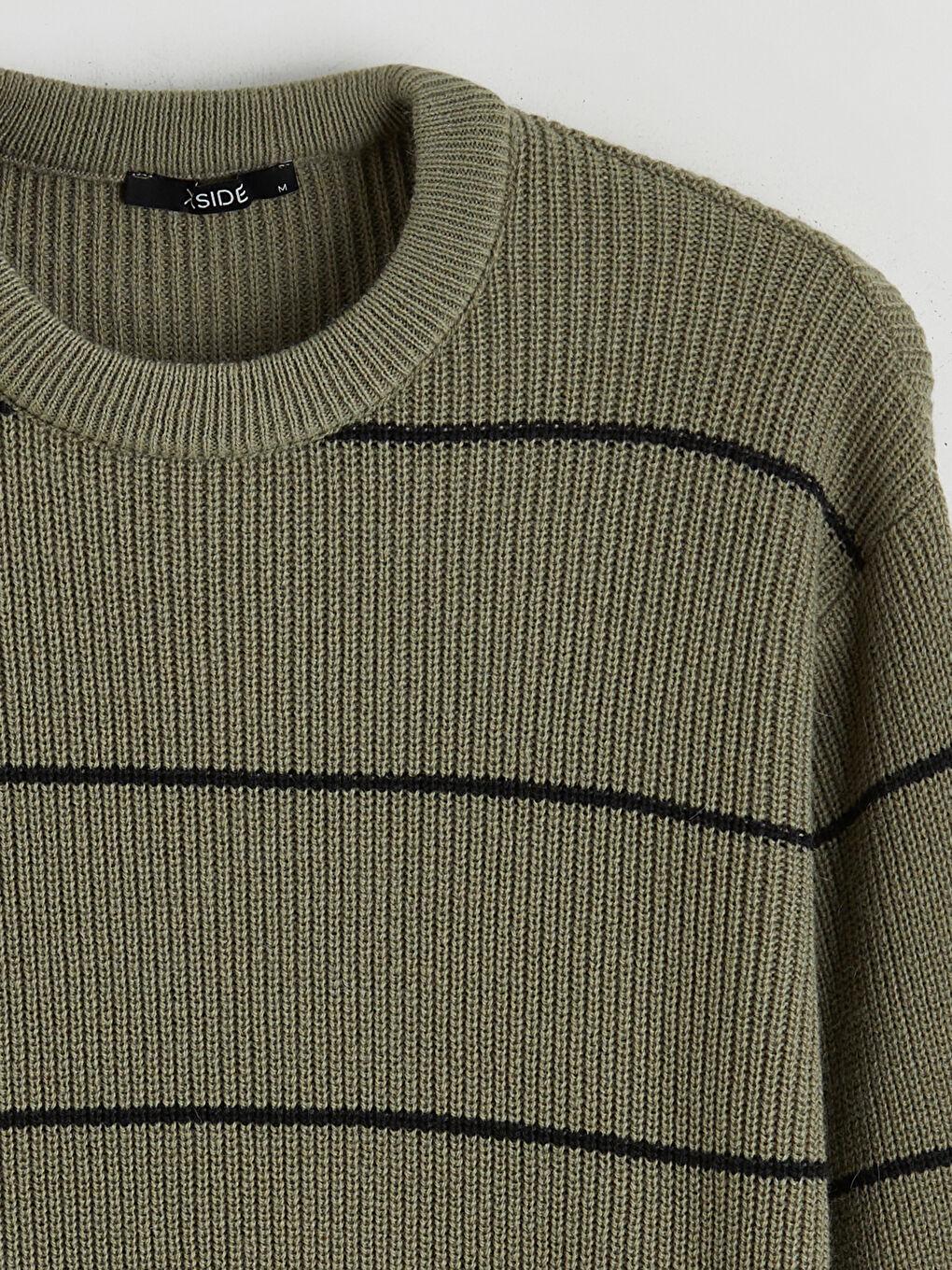 Yeşil Bisiklet Yaka Çizgili Erkek Triko Kazak-5