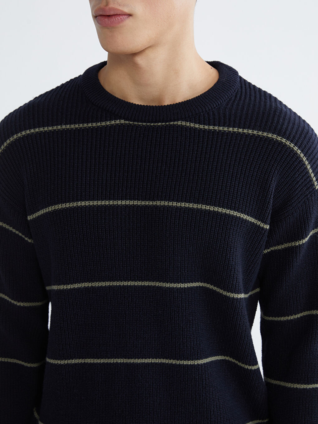 Lacivert Bisiklet Yaka Çizgili Erkek Triko Kazak-2